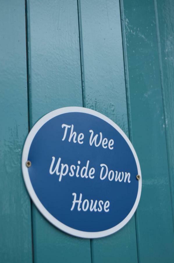 The Wee Upside Down House Apartment Linlithgow Bagian luar foto